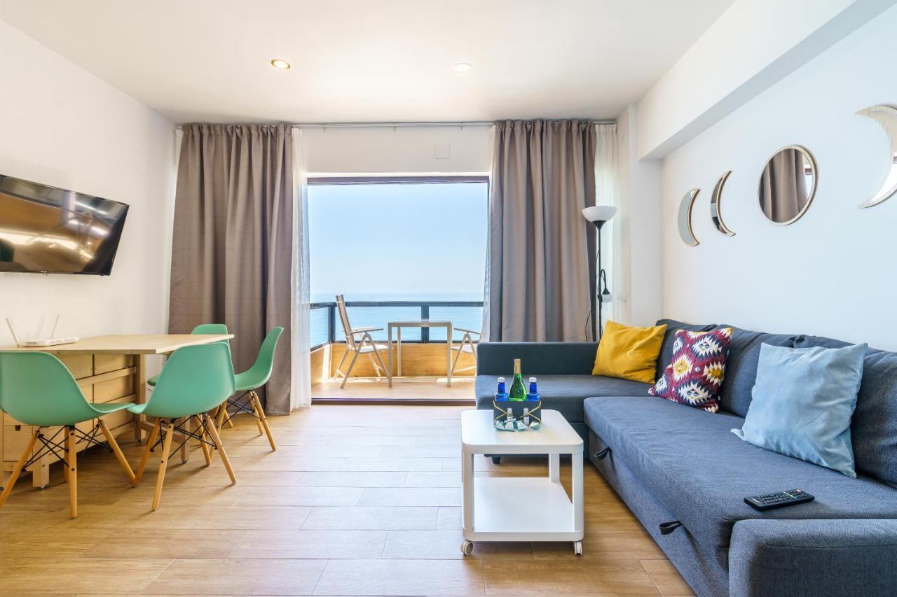 Amazing Views Beachfront Apartment With Swimming Pool Benalmadena Exterior photo